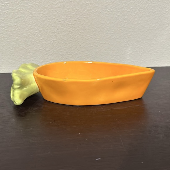 New Rae Dunn I Don’t Carrot all ceramic carrot shaped dish - Picture 3 of 6